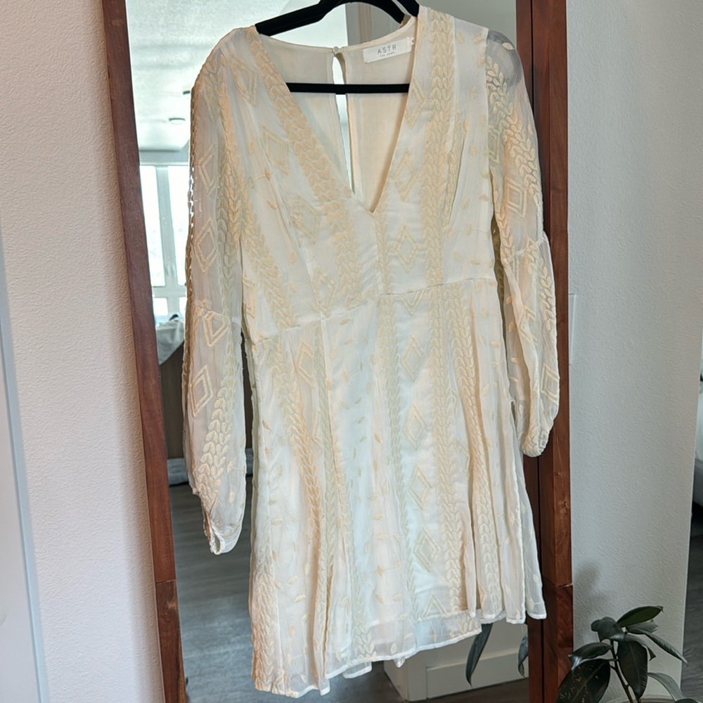 White Astr dress with see through sleeves and ivory print / size M